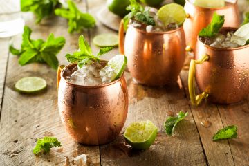 How to make a Moscow Mule cocktail in a copper cup