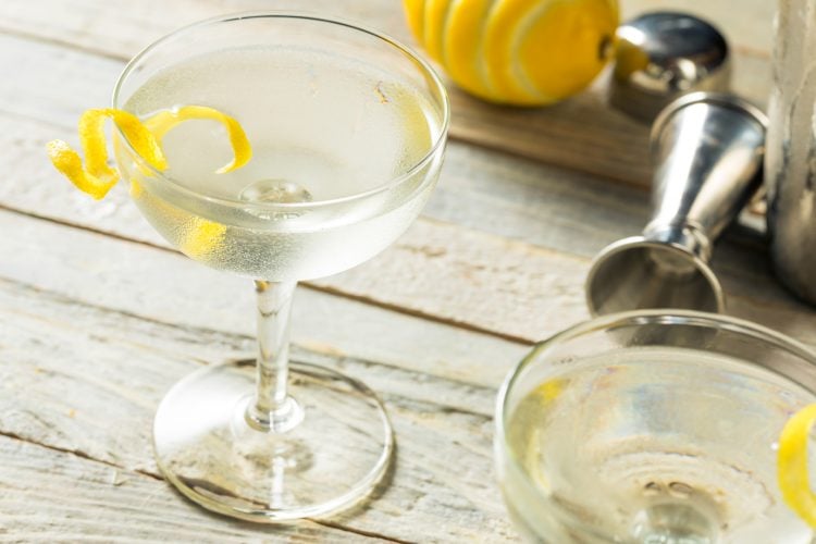 Vesper Martini Review & Recipe