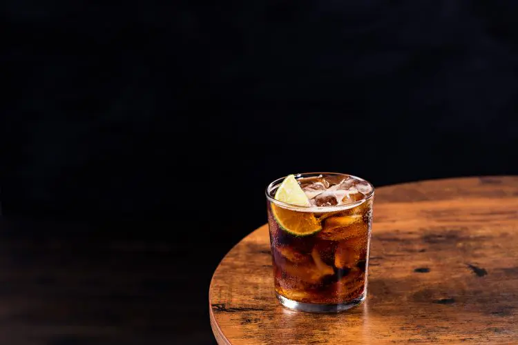 Rum & Coke drink recipe